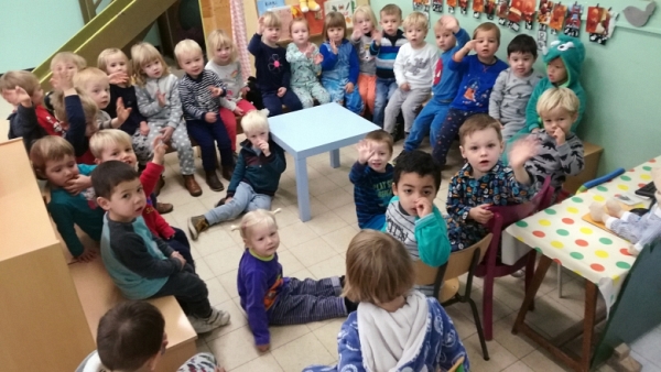 Pyjama aan en dan naar bed
